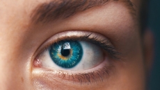 A photo of a person's eye
